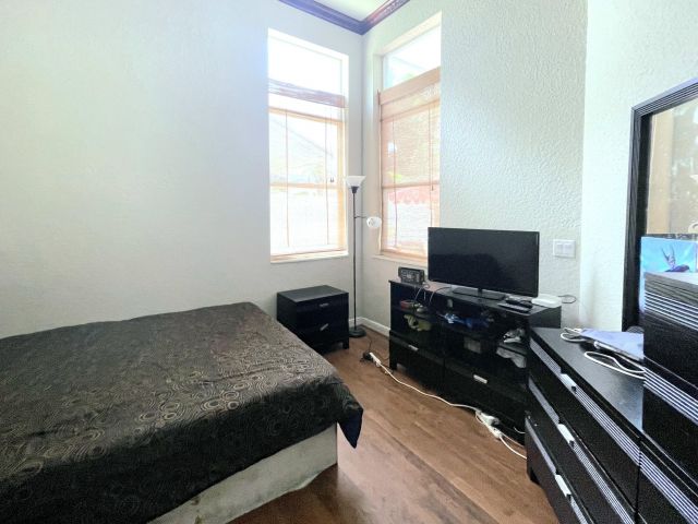 Продажа дома по адресу 6616 NW 43rd Terrace - фото 6059488