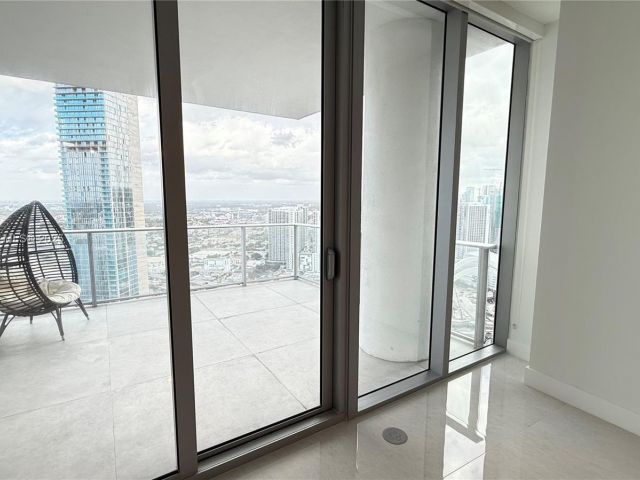 Продажа квартиры #3700 - фото 6022256