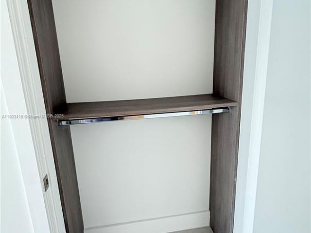 Продажа квартиры #3700 - фото 6022260