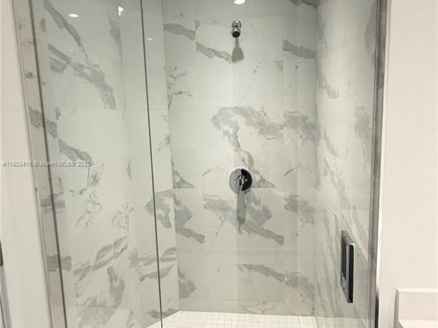 Продажа квартиры #3700 - фото 6022264