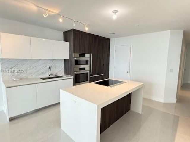 Продажа квартиры #3700 - фото 6022272