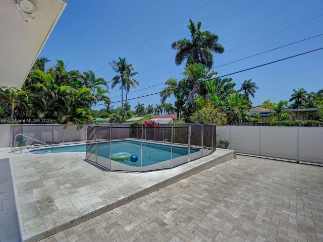 Продажа дома по адресу 932 Polk St - фото 6031325