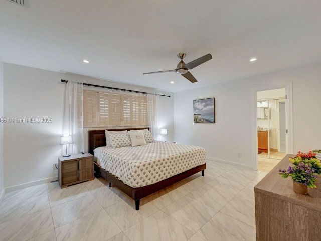 Продажа дома по адресу 932 Polk St - фото 6031330