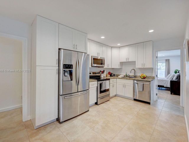 Продажа дома по адресу 932 Polk St - фото 6031332