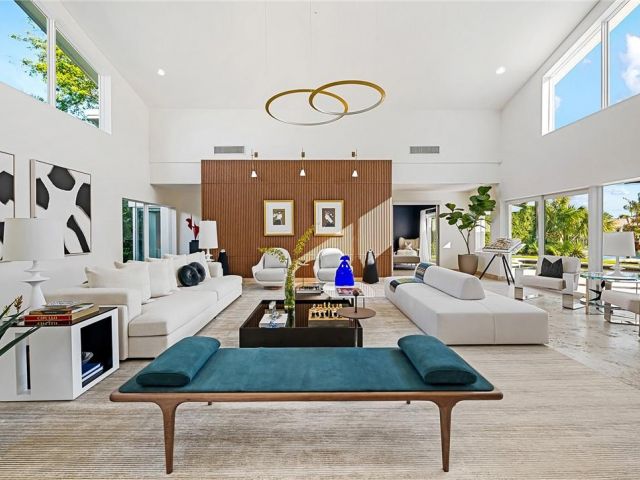 Дом в аренду по адресу 2416 Bayview Dr - фото 6026326