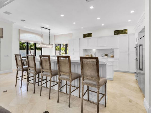 Продажа дома по адресу 22175 Larkspur Trail - фото 6077054