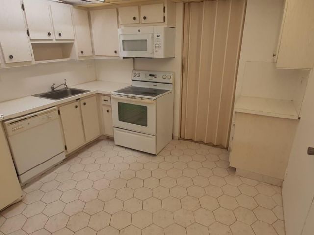 Продажа квартиры #1711 - фото 6027345