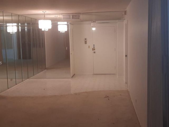 Продажа квартиры #1711 - фото 6027356