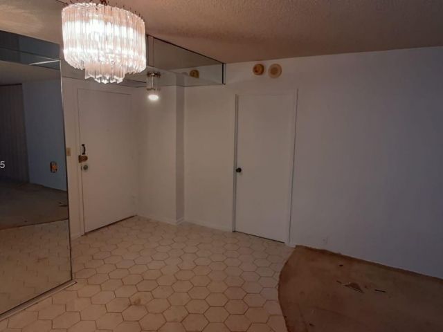 Продажа квартиры #1711 - фото 6027357