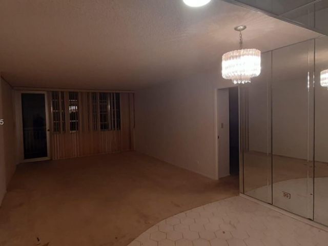 Продажа квартиры #1711 - фото 6027358