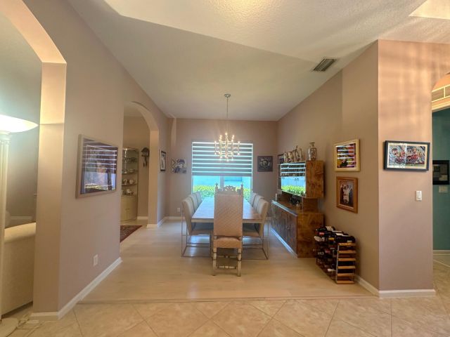 Продажа дома по адресу 473 Cottagewood Lane - фото 6116838