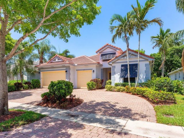 Продажа дома по адресу 473 Cottagewood Lane - фото 6116844