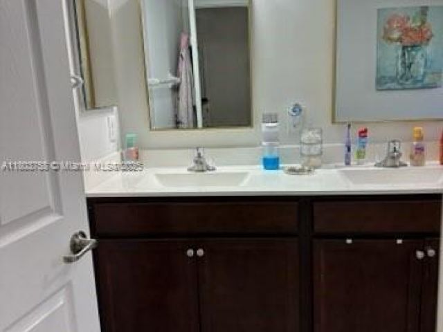 Продажа дома по адресу 24162 SW 115th Ct - фото 6031266