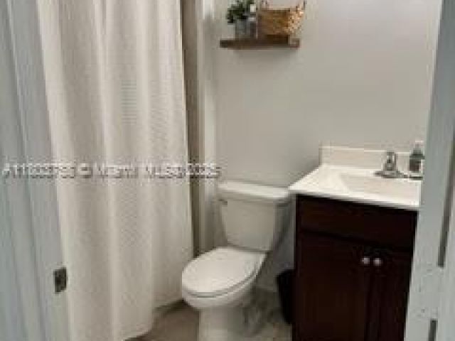 Продажа дома по адресу 24162 SW 115th Ct - фото 6031272