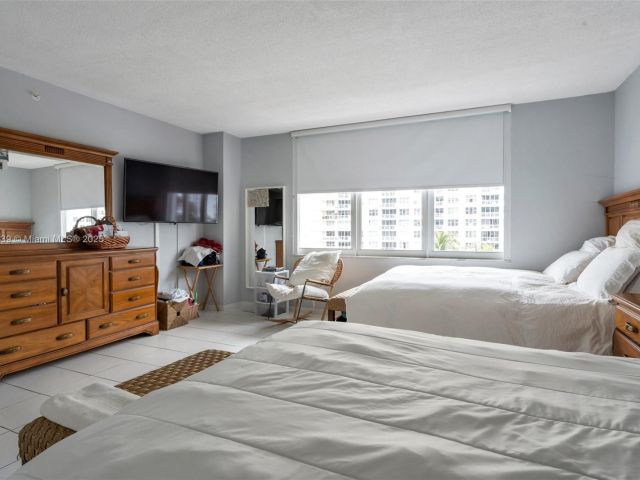 Продажа квартиры #615 - фото 6028325