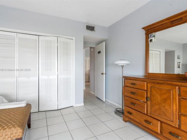 Продажа квартиры #615 - фото 6028329