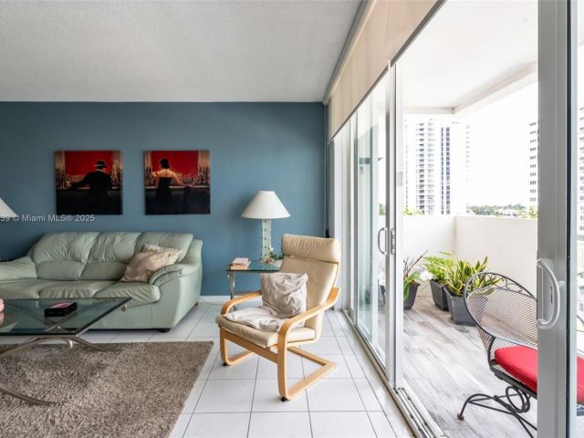 Продажа квартиры #615 - фото 6028332