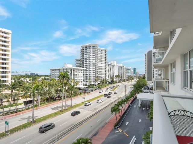 Продажа квартиры #615 - фото 6028335