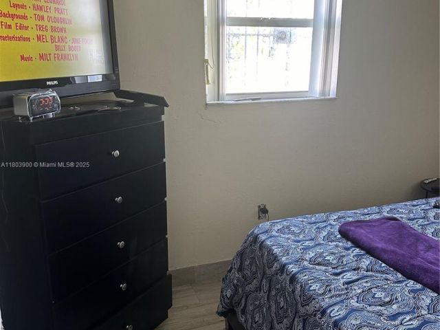 Продажа дома по адресу 10761 SW 221st St - фото 6026125