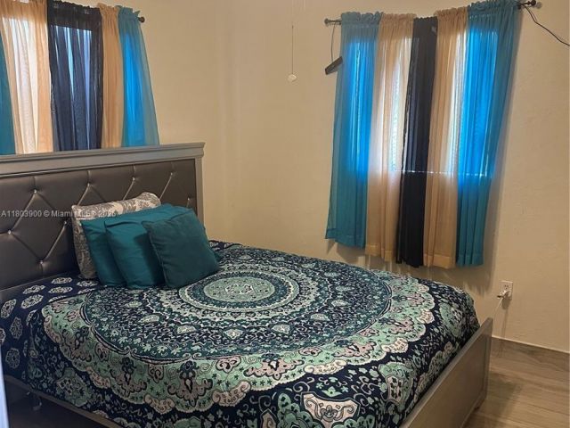 Продажа дома по адресу 10761 SW 221st St - фото 6026129