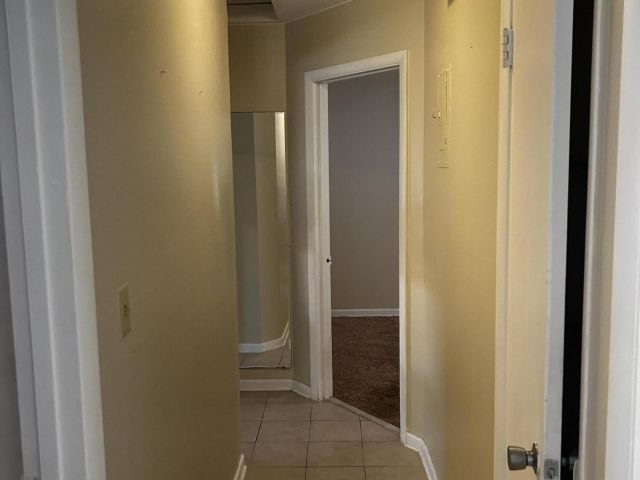 Продажа дома по адресу 1454 NE 2nd Court - фото 6060194