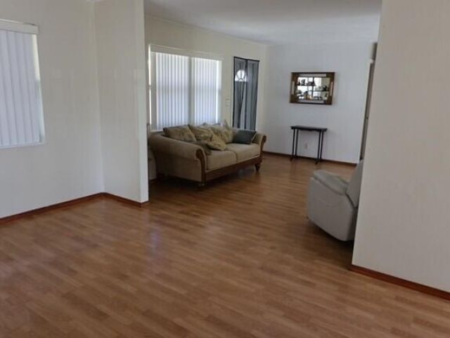 Продажа дома по адресу 1454 NE 2nd Court - фото 6060196