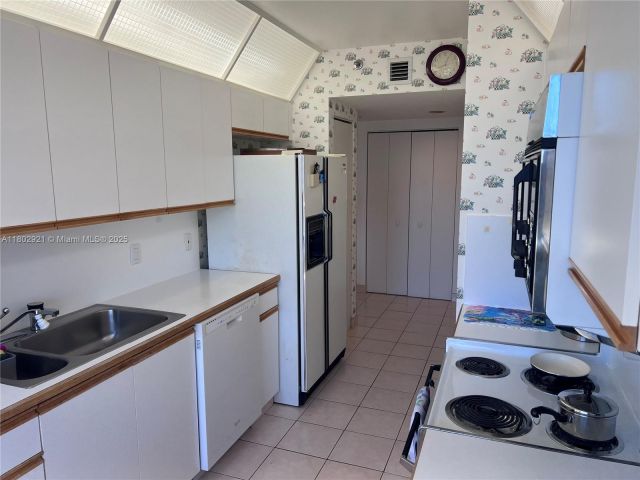 Продажа квартиры #1508 - фото 7485751