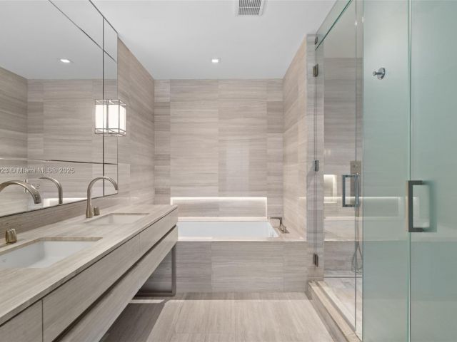 Продажа квартиры #404 - фото 6033918