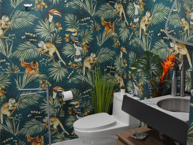 Продажа дома по адресу 3629 Estepona Ave - фото 6028104