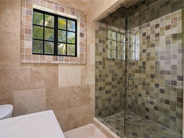 Продажа дома по адресу 20508 SW 140th Ave - фото 6027923