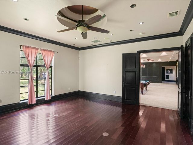 Продажа дома по адресу 20508 SW 140th Ave - фото 6027926