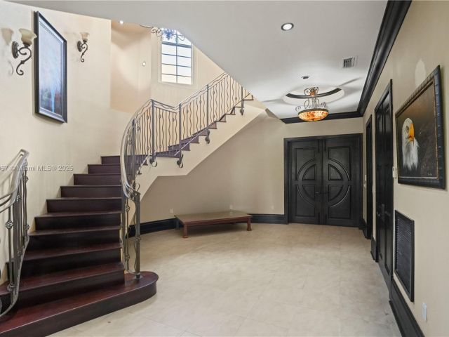 Продажа дома по адресу 20508 SW 140th Ave - фото 6027934