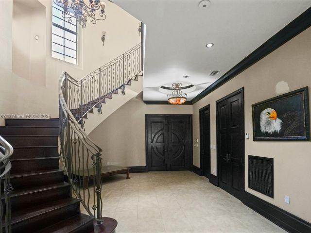 Продажа дома по адресу 20508 SW 140th Ave - фото 6027935