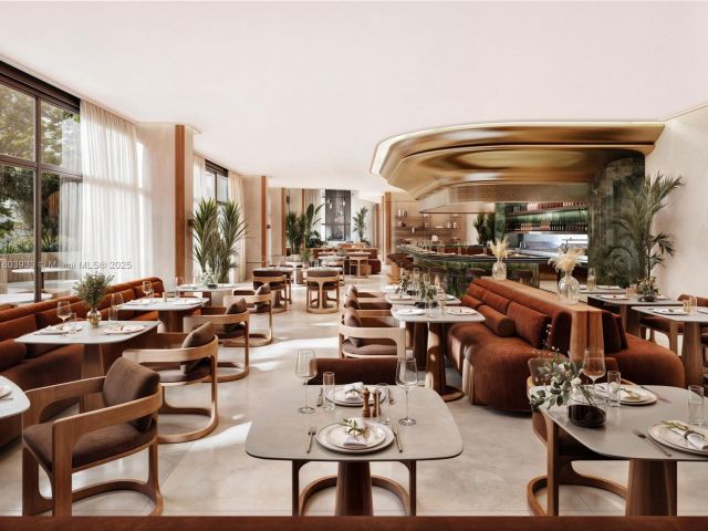 Продажа дома по адресу 1265 SW 22nd St TH-2 - фото 6055857