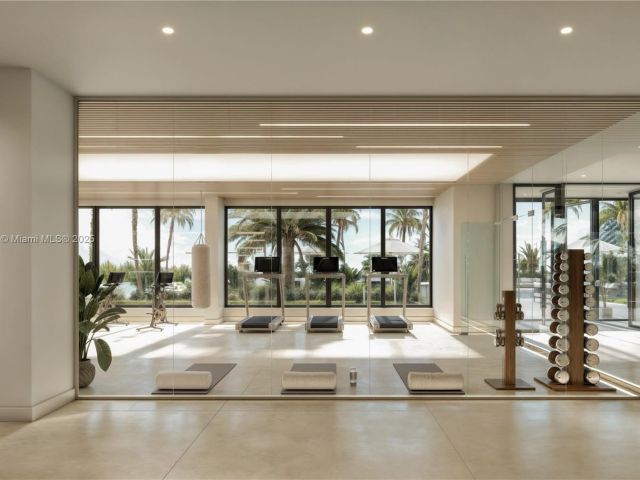 Продажа дома по адресу 1265 SW 22nd St TH-2 - фото 6055858