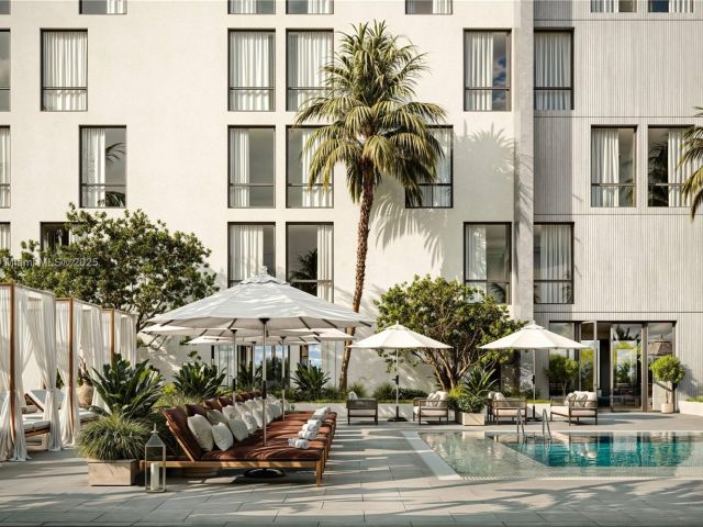 Продажа дома по адресу 1265 SW 22nd St TH-2 - фото 6055862