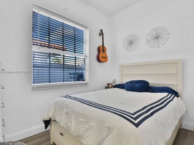 Продажа дома по адресу 12202 SW 216th St - фото 6027964