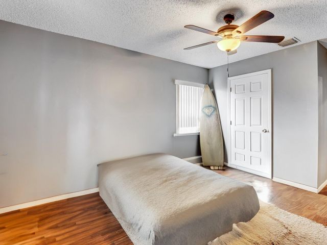 Продажа дома по адресу 339 NW 5th Avenue - фото 6058356