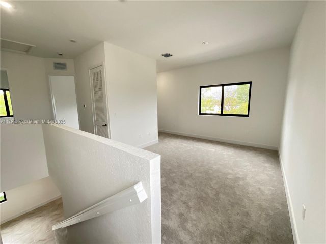 Продажа дома по адресу  - фото 6073963