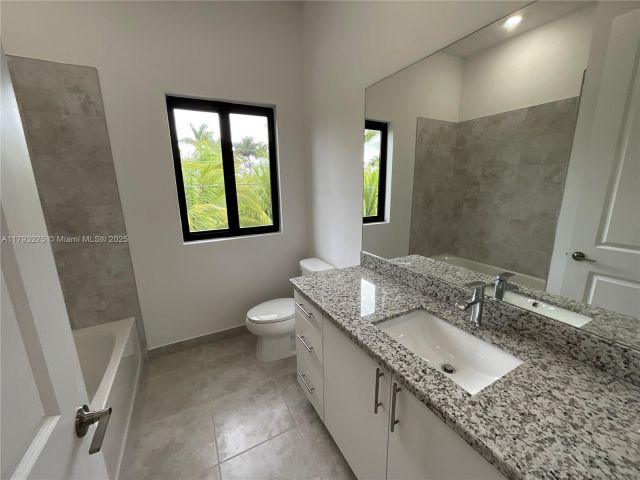 Продажа дома по адресу  - фото 6073965