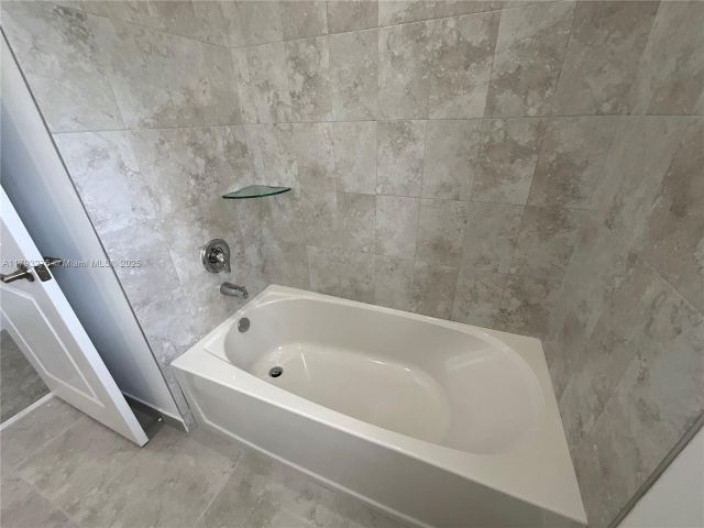 Продажа дома по адресу  - фото 6073968