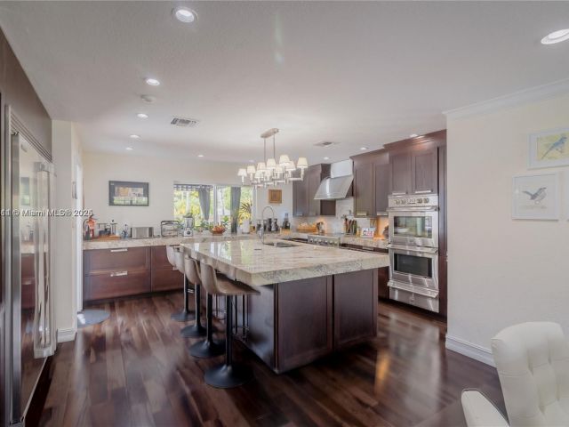 Дом в аренду по адресу 8500 SW 70th St - фото 6031518