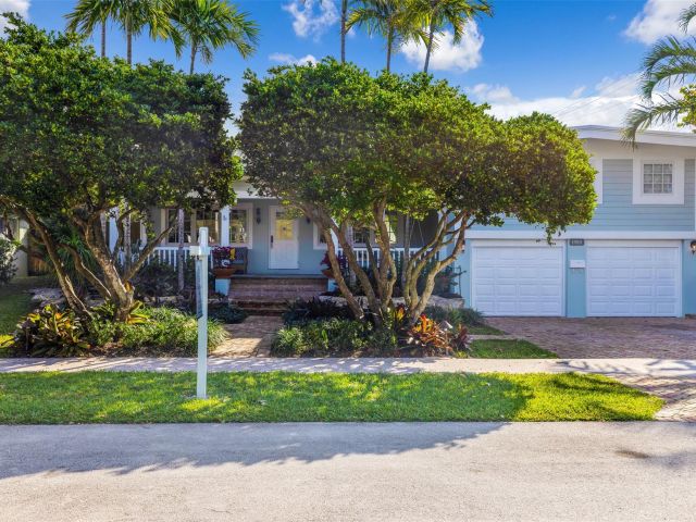 Продажа дома по адресу 1900 Admirals Way - фото 6032703