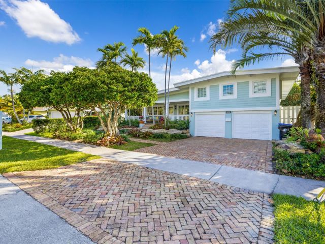 Продажа дома по адресу 1900 Admirals Way - фото 6032704