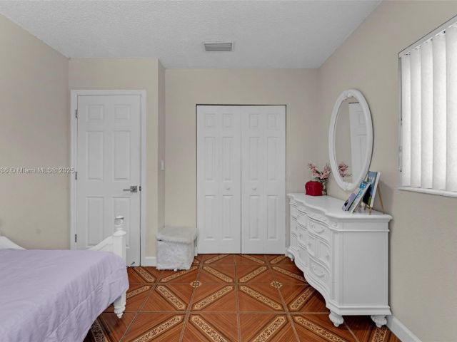 Продажа дома по адресу 30701 SW 156th Ave - фото 6041589