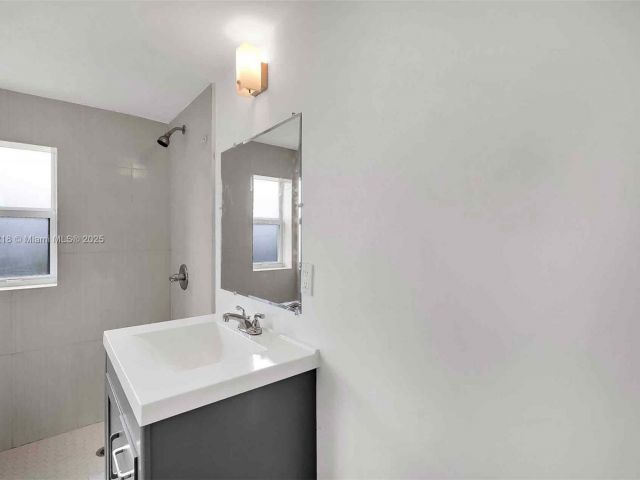 Продажа дома по адресу 15351 SW 296th St - фото 6032160