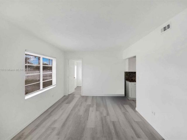 Продажа дома по адресу 15351 SW 296th St - фото 6032172