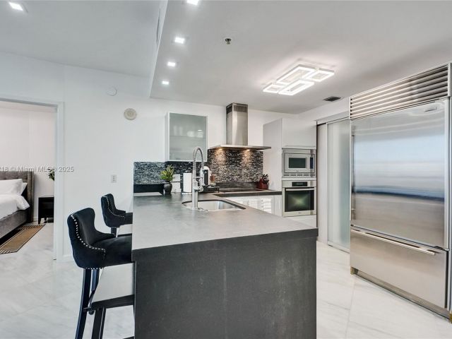 Продажа квартиры #808 - фото 6034078