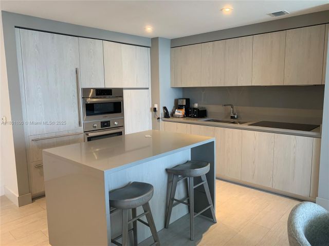 Продажа квартиры #R3407 - фото 6032911