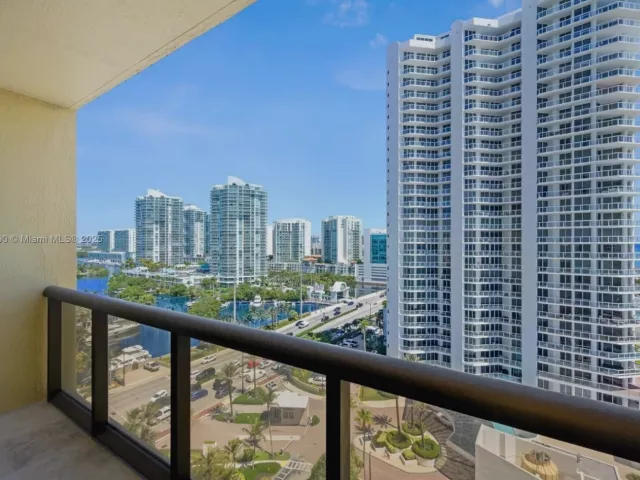 Продажа квартиры #1202 - фото 6033530